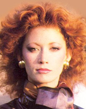 Tara Shannon as Redhead