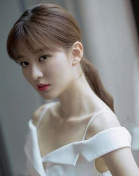 Qiao Xin as A Xiu