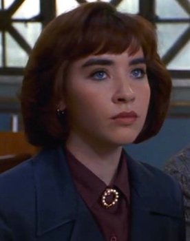Susie Cusack as Donna O'Day