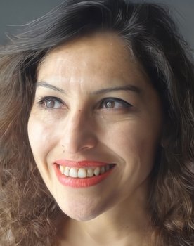 Gladys Lizarazu as America