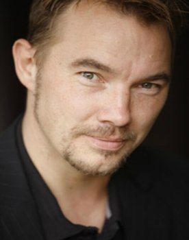 Thomas Arnold as 