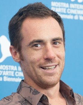 Elio Germano as Paolo