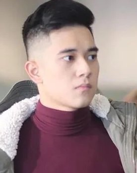 Race Matias as Eric Pascual