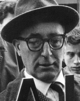 Mario Camerini