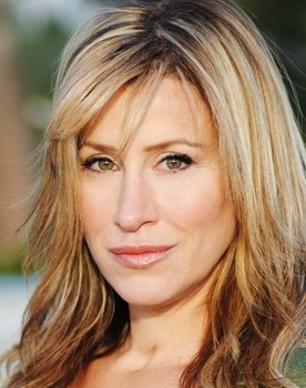 Lisa Ann Walter as 