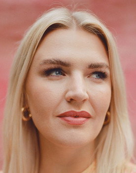 Rebecca Lucy Taylor