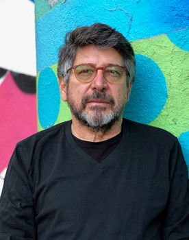 Ricardo Steinberg as 