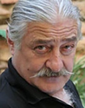 Badri  Kakabadze as Илларион Гобелия