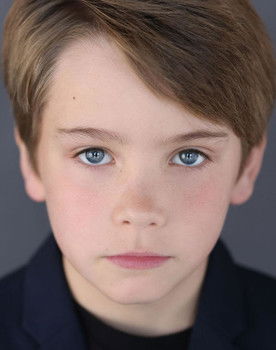 Camden MacQuarrie as Connor