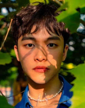 이진 as Self - Contestant