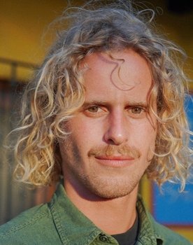 Joseph Pierre as Vincent