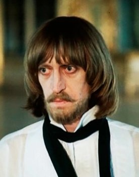 Viktor Avilov as 