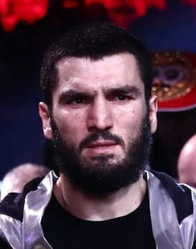 Artur Beterbiev as Self