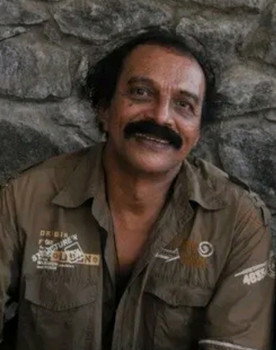 Neil Alles as King Panduvasudeva
