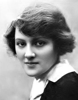 Rita Stanwood as Barbara Taylor