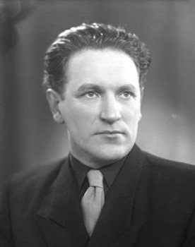 Vladimir Maryev as капитан милиции