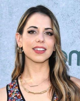 Laura Bailey