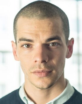 Augustin Brat as Adrien