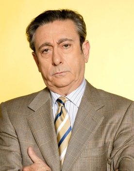 Luis Varela as Jaime