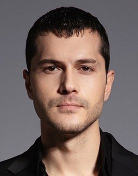 Alperen Duymaz as Kutay