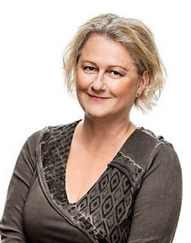 Tiina Pirhonen as Miettinen