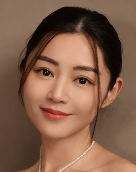 衞詩雅