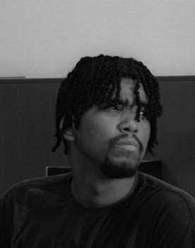 Daniel Mendes as Douglas