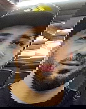 Ali Baloyev as Self