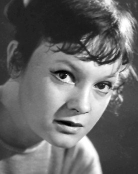 Svetlana Loshchinina as 