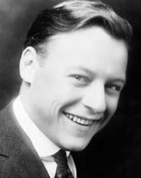 Harold Lockwood as Arnold Boyd