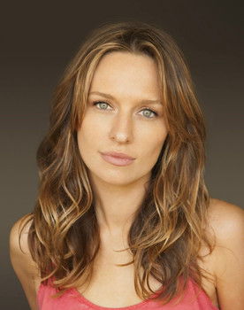 Michaela McManus as Movie Woman