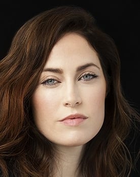 Charlotte Sullivan as Samantha Walker