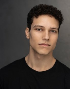 James Louvris as Dean