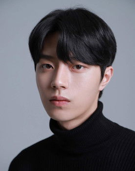 Kang Joon-kyu as 
