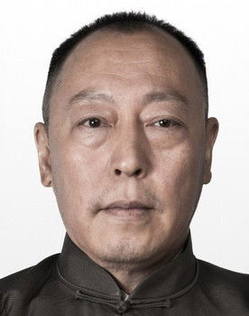 Ni Dahong as Landlord