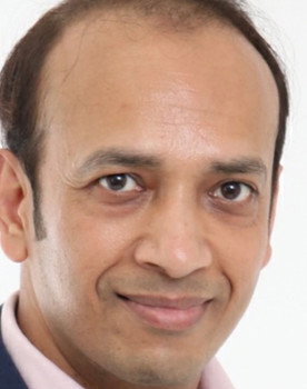 Vikash Paliwal as Store Clerk