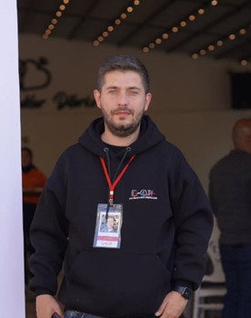 Anıl Şoltan as Gizemli Adam