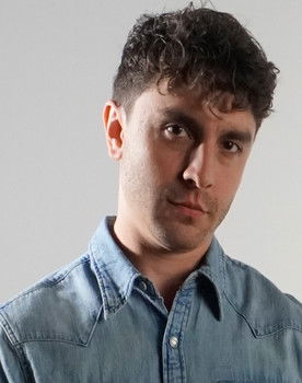 Rodrigo González Dávalos as Andrés Ugalde