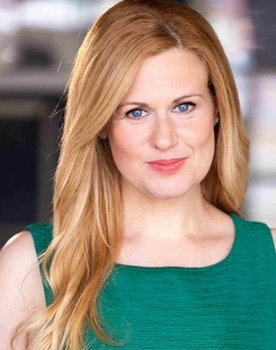 Laia Martínez Rubir as Chica del coro