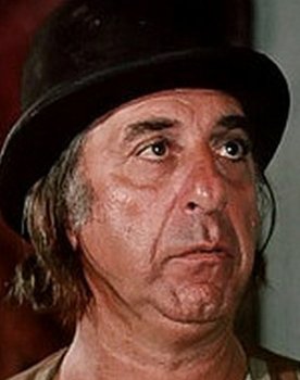 Luigi Bonos as 