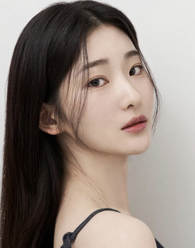 Heo So Yoon as Kang Ye-bin