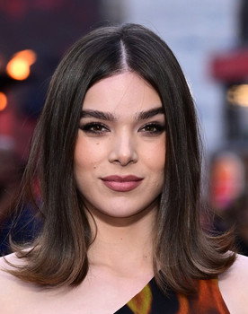 Hailee Steinfeld