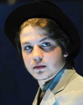 Damião Vieira as Voz