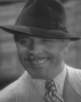 Arthur Duarte as Frank Neuhaus