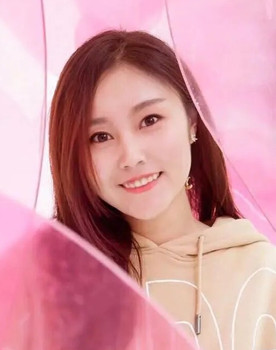 Mei Jia Jia as Feng Hui Hui