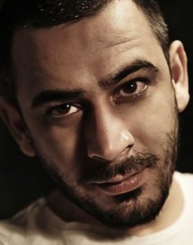 Gökhan Kıraç as Erol