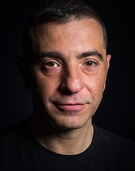 Alexandre Guedes de Sousa as Guerreiro