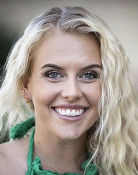 Vilma Davidsson as Tävlande