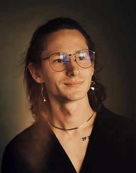 Edik Beddoes as Jeremy