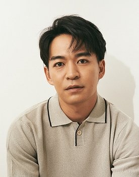 Kenta Mishima as Tetsuya Fujimi